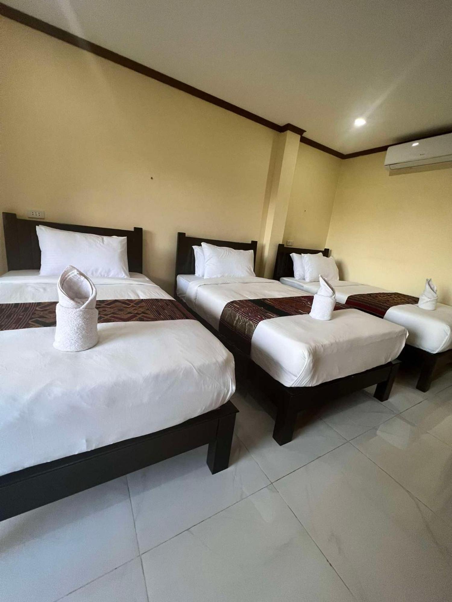 Lebijou Guesthouse - Konesavath Ban Dondét Esterno foto