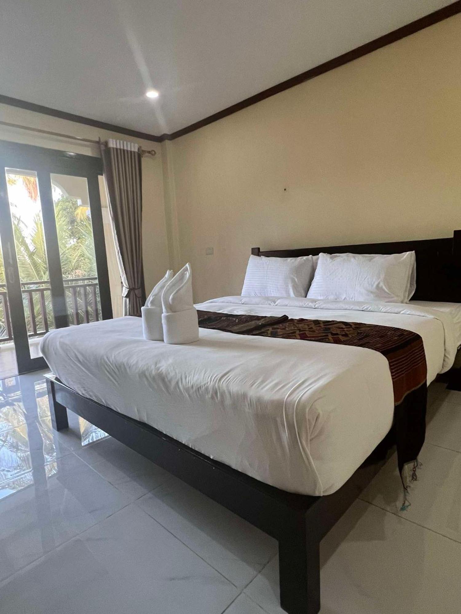 Lebijou Guesthouse - Konesavath Ban Dondét Esterno foto